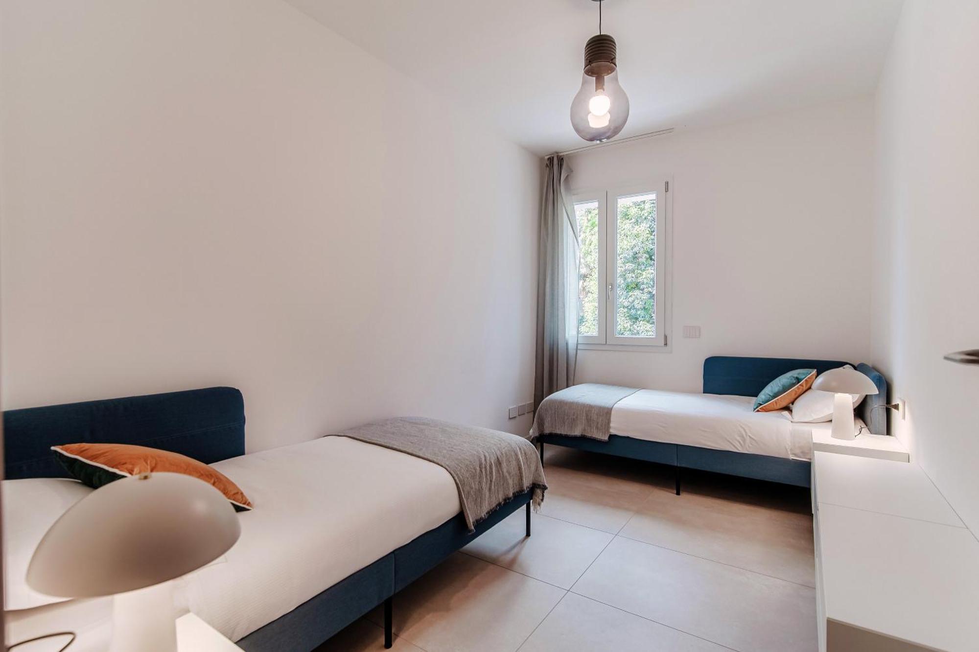 Lario Suite Apartments By Quokka 360 - With Parking Next To Como City エクステリア 写真