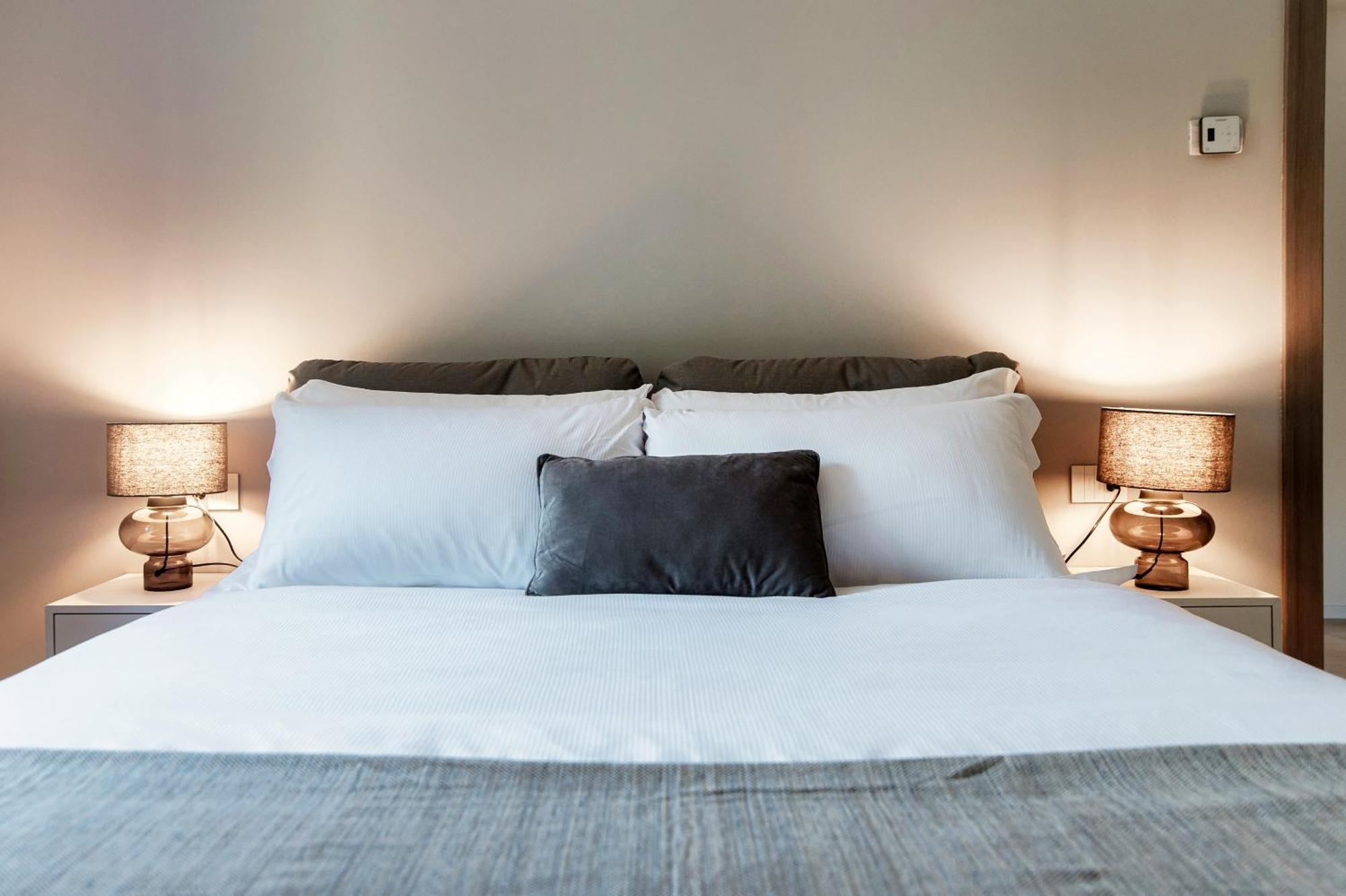 Lario Suite Apartments By Quokka 360 - With Parking Next To Como City エクステリア 写真