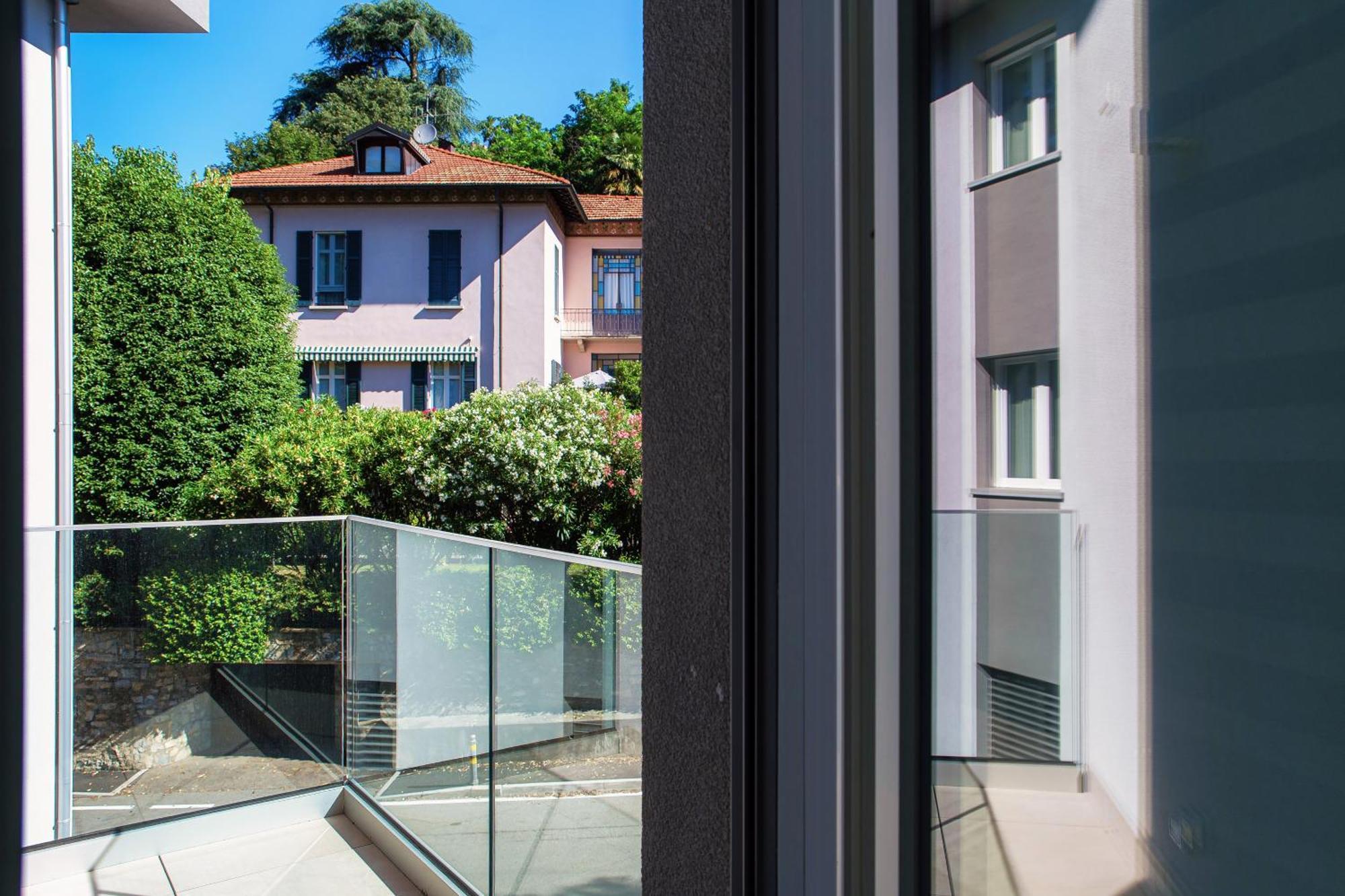 Lario Suite Apartments By Quokka 360 - With Parking Next To Como City エクステリア 写真