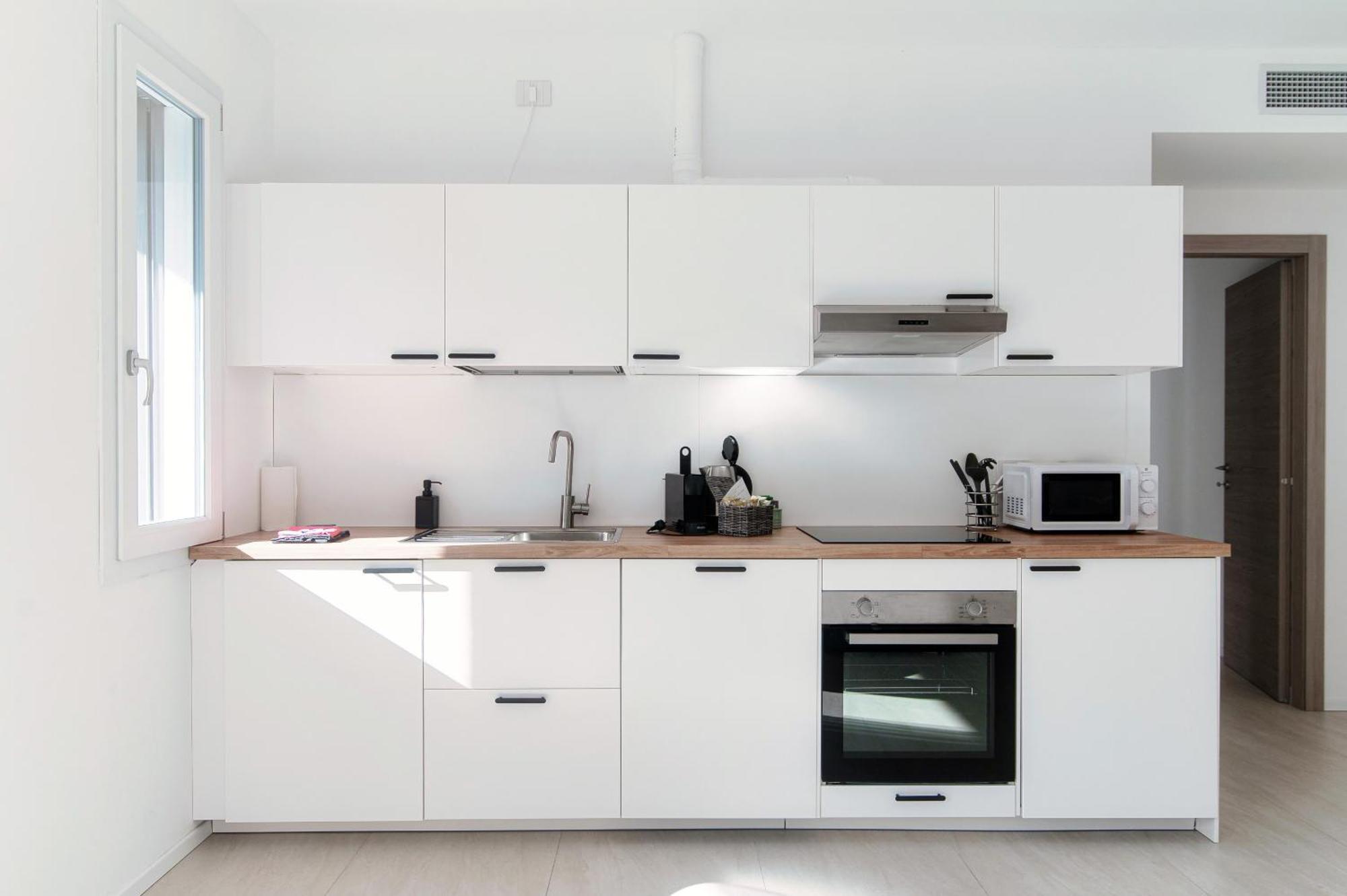 Lario Suite Apartments By Quokka 360 - With Parking Next To Como City エクステリア 写真